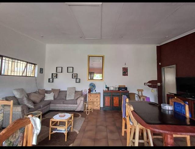 4 BEDROOM HOUSE FOR SALE IN LINMEYER